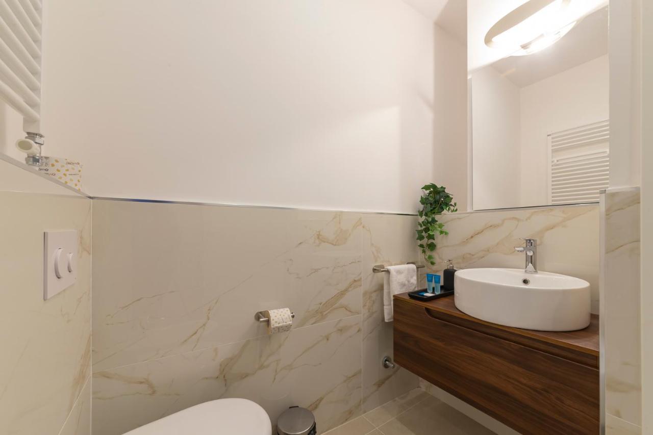 I Host Apartment - Val Strona 米兰 外观 照片