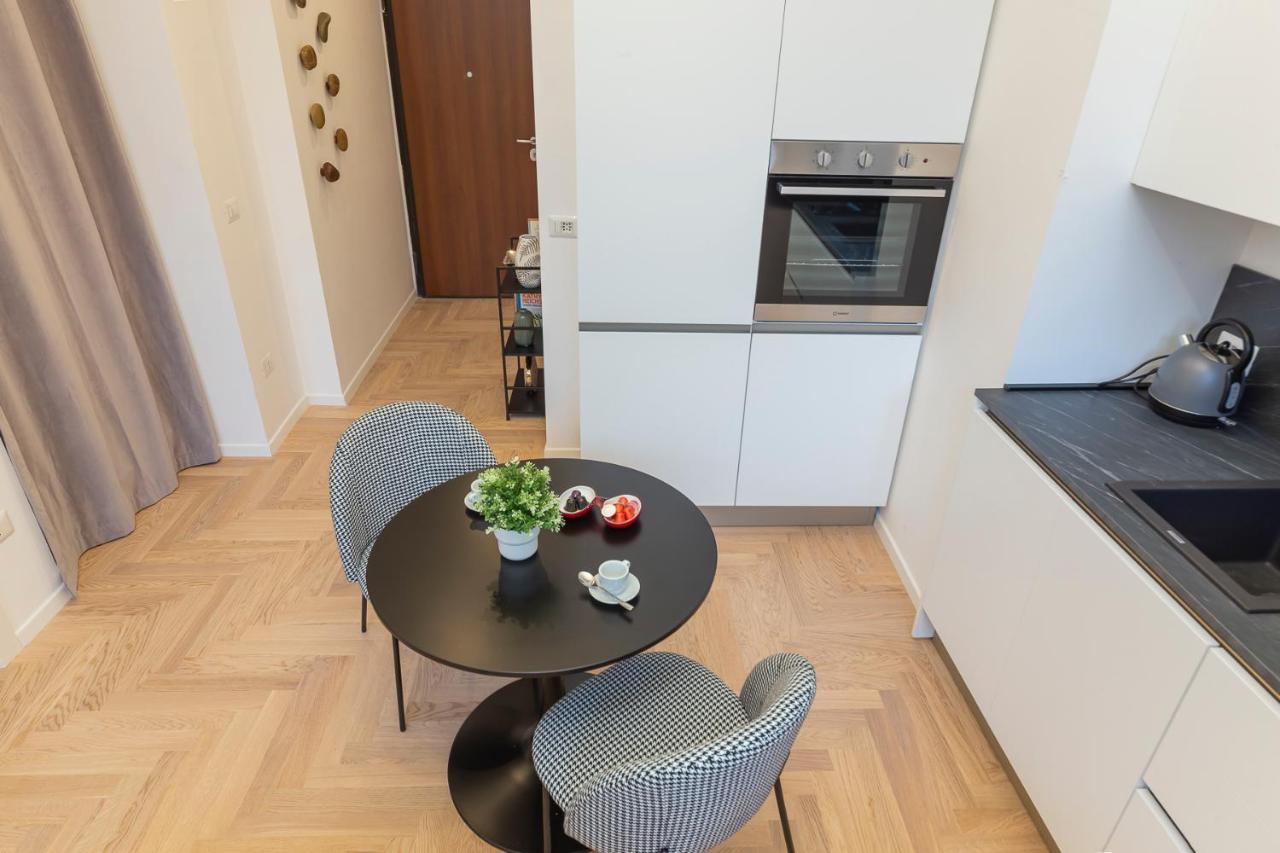 I Host Apartment - Val Strona 米兰 外观 照片